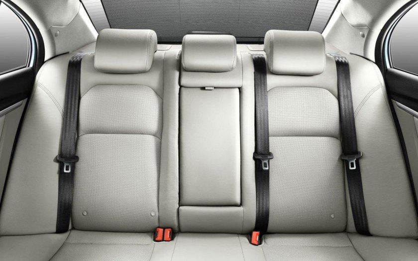 Сиденье Джили Эмгранд ес7