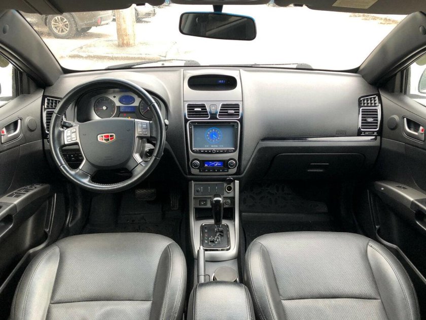 Geely Emgrand ec7 1.8 CVT