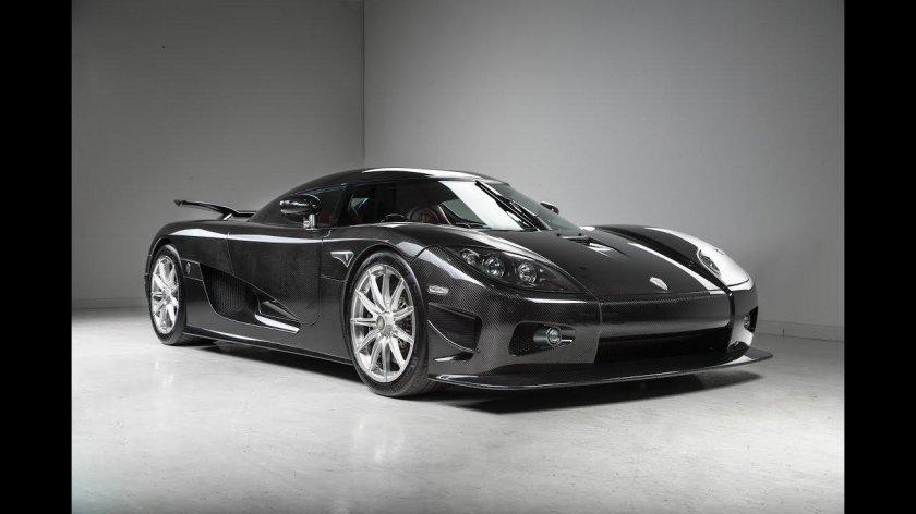 Автомобиль koenigsegg