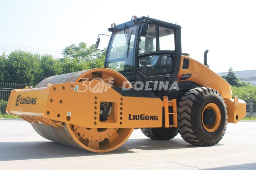 Каток грунтовый Liugong CLG 6612e