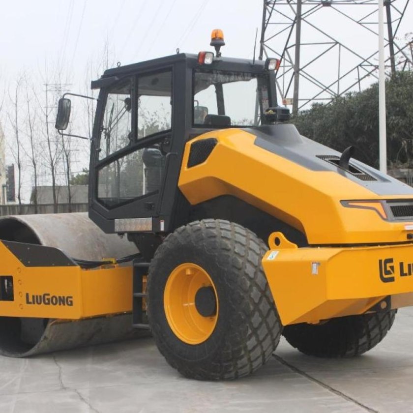 Каток грунтовый Liugong CLG 6612e