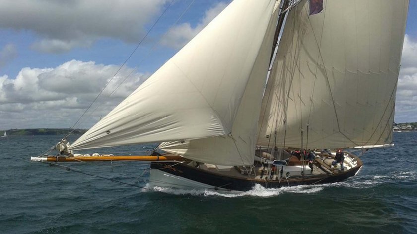 Парусный шлюп