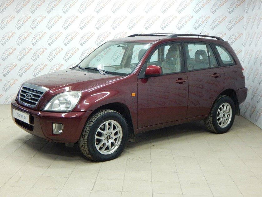 Машина Chery Tiggo 2011