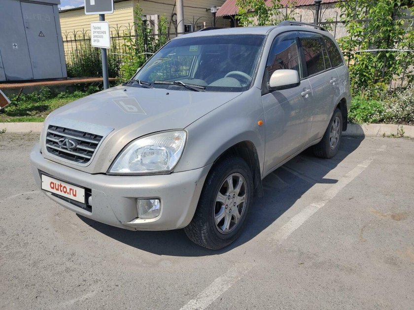 Чери Тигго 2011 года