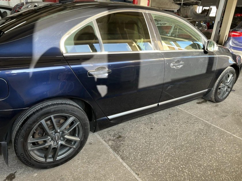 Покраска молдингов Passat b6