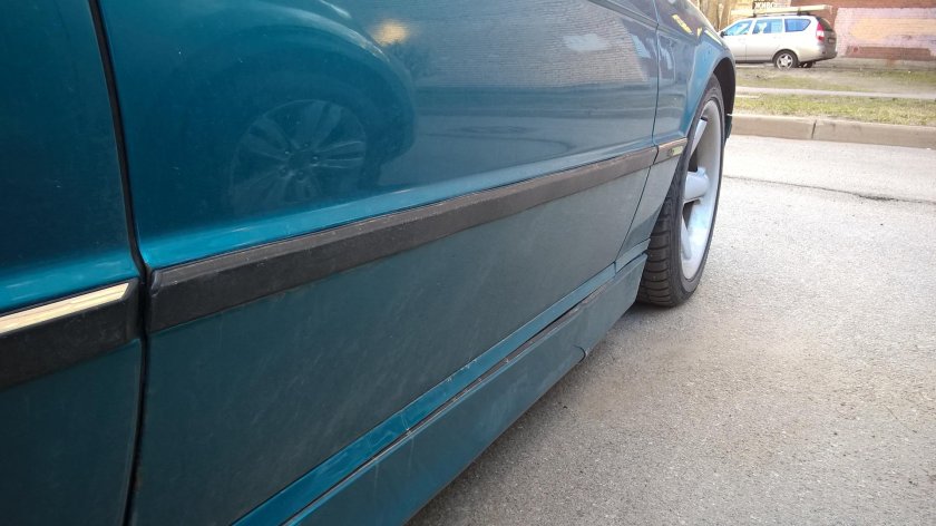 Молдинг на авто