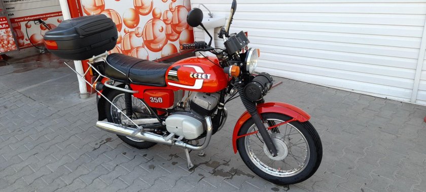 Мотоцикл ява чезет 350