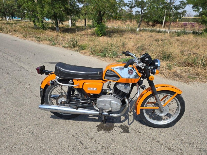 Мотоцикл ява чезет 350