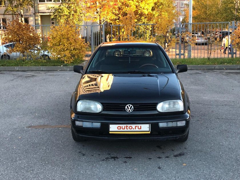 Volkswagen Golf 3 черный