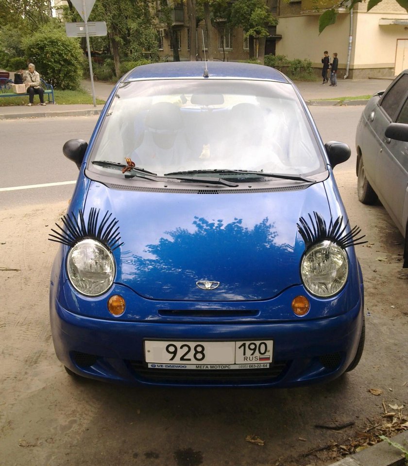 Део Матиз с речничками