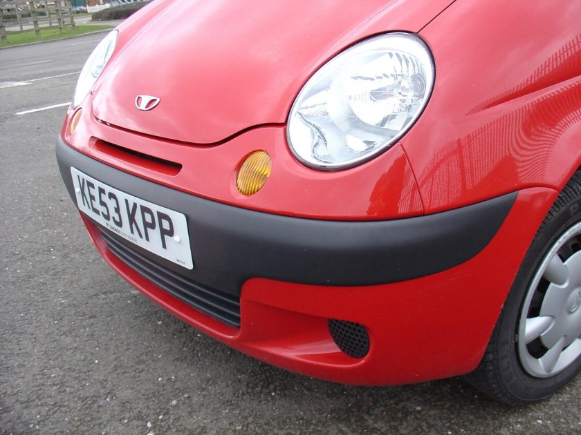 Daewoo Matiz с ресницами