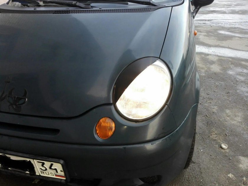 Матиз с ресничками колхоз