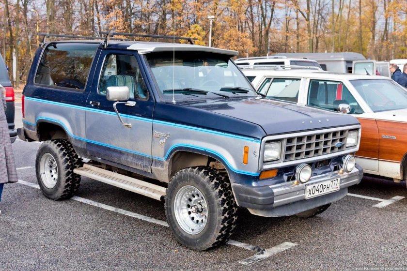 Ford Bronco II 1990