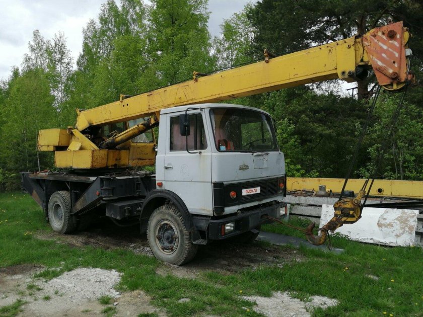 Автокран маз