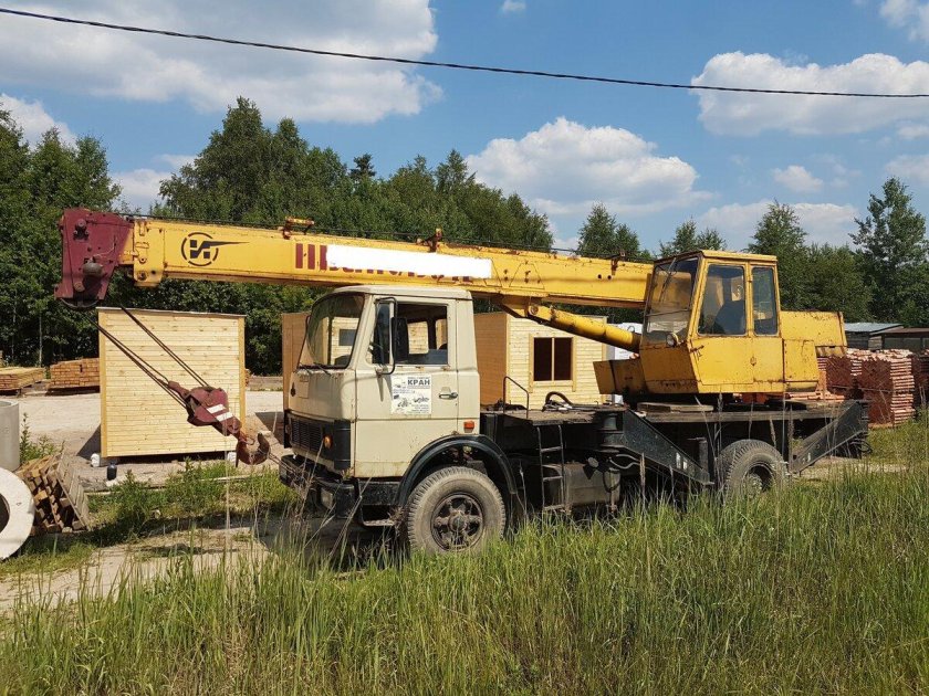 Автокран 25 тонн