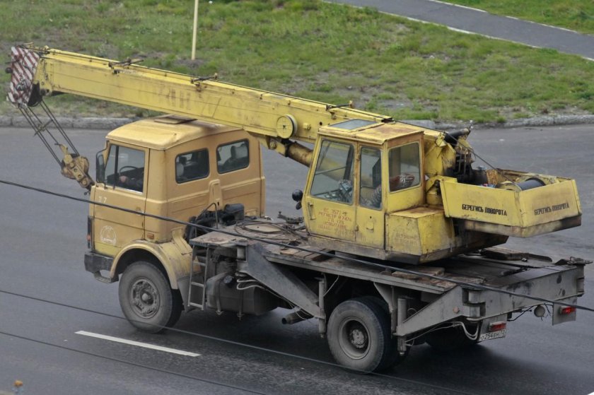 Автокран МАЗ КС 3577