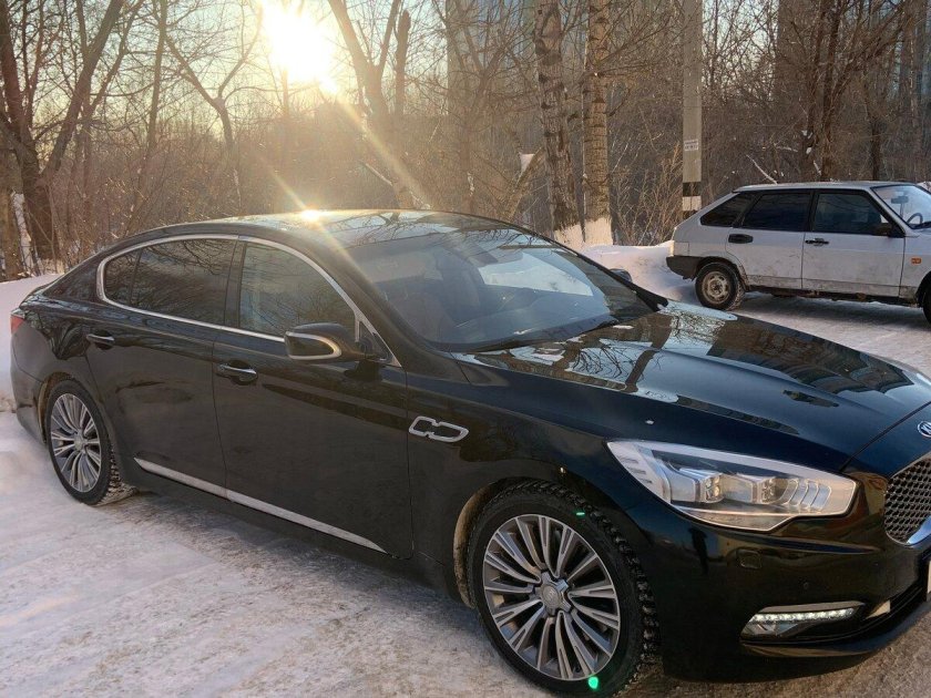 Kia quoris 2013 черный