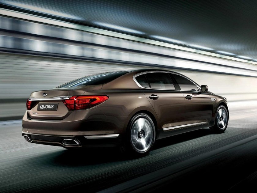 Киа Кворис 2016