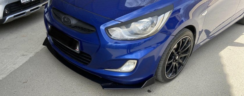 Hyundai Solaris 2 сплиттер