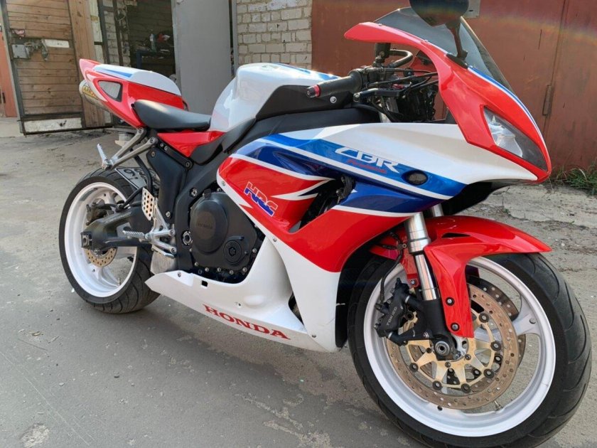 Honda 1000rr Fireblade 2006
