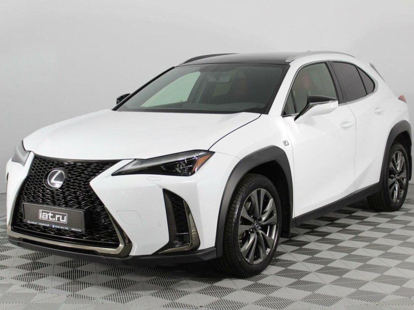 Лексус UX 200 2019