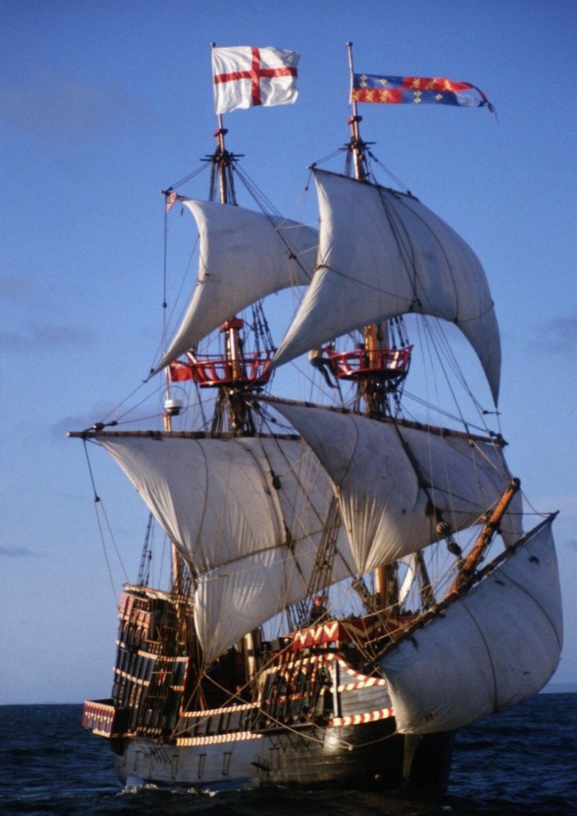 Золотая Лань корабль Дрейка