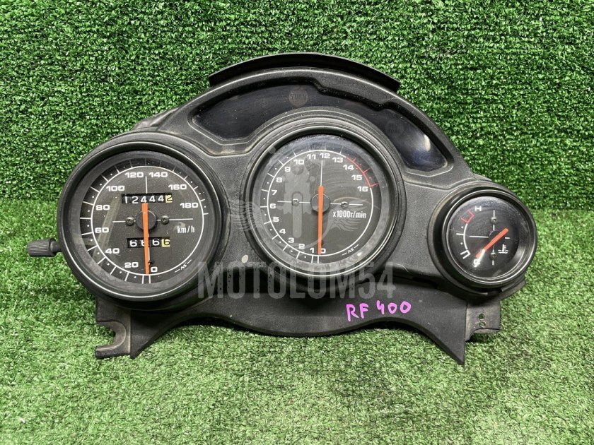Suzuki RF 400 панель приборов