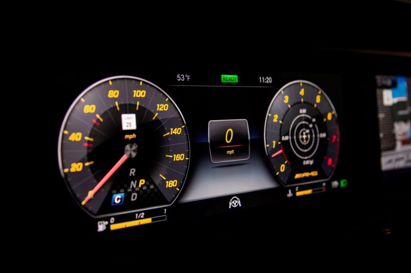 ЖК приборная панель Mercedes gl