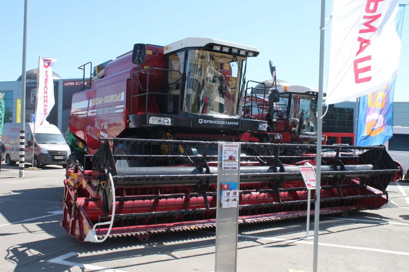 Брянсксельмаш gs12