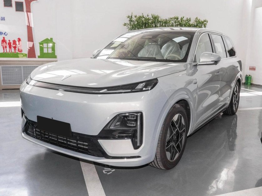 Внедорожник li