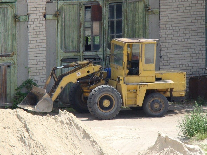 Погрузчик un 053.1