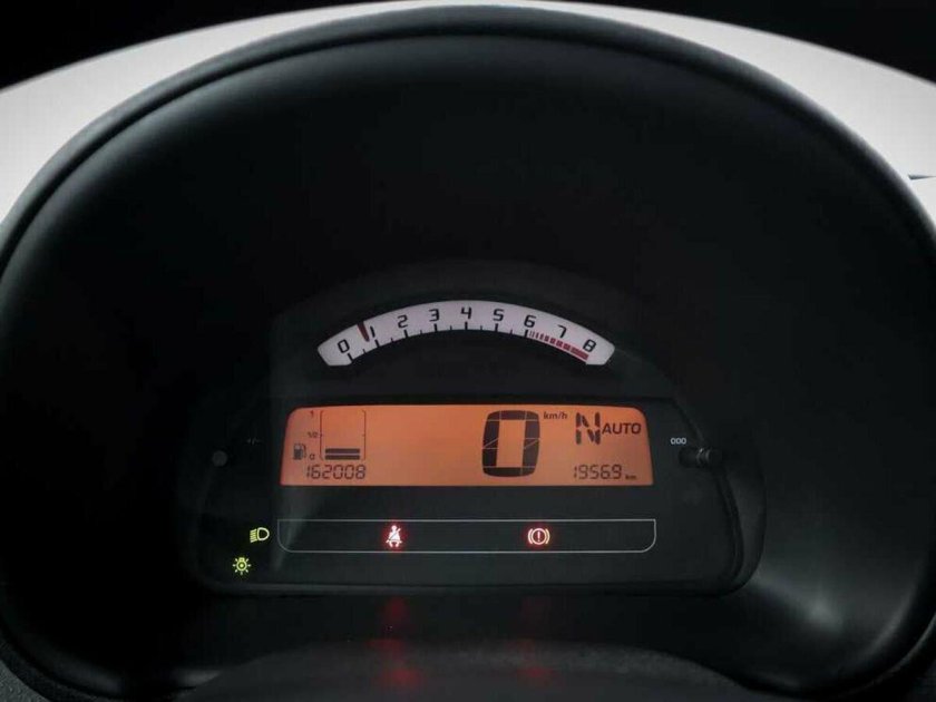 Панель приборов Ситроен с2