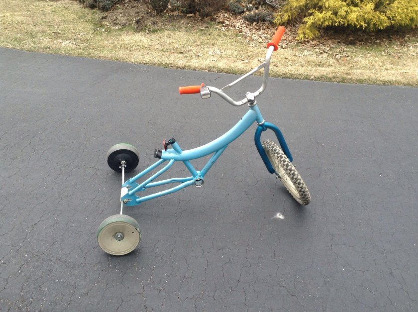 Дрифт трайк педальный