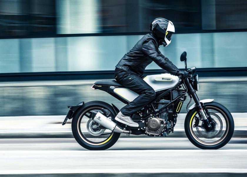 Мотоцикл Husqvarna Svartpilen 401