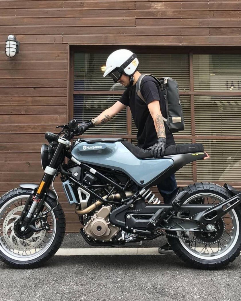 Мотоцикл Husqvarna Svartpilen