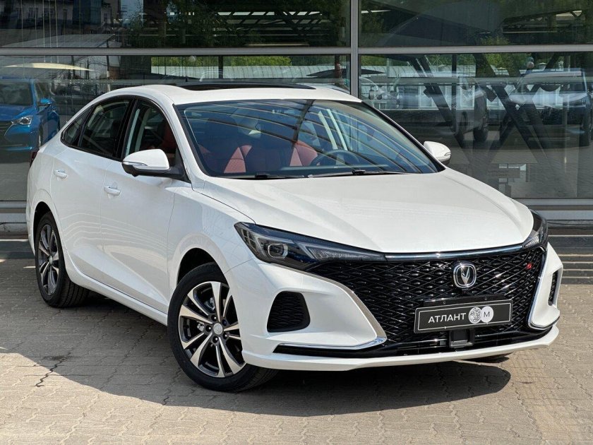 Changan Eado Plus 2023 белый