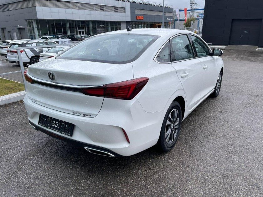 Тойота Королла АЛТИС 2022