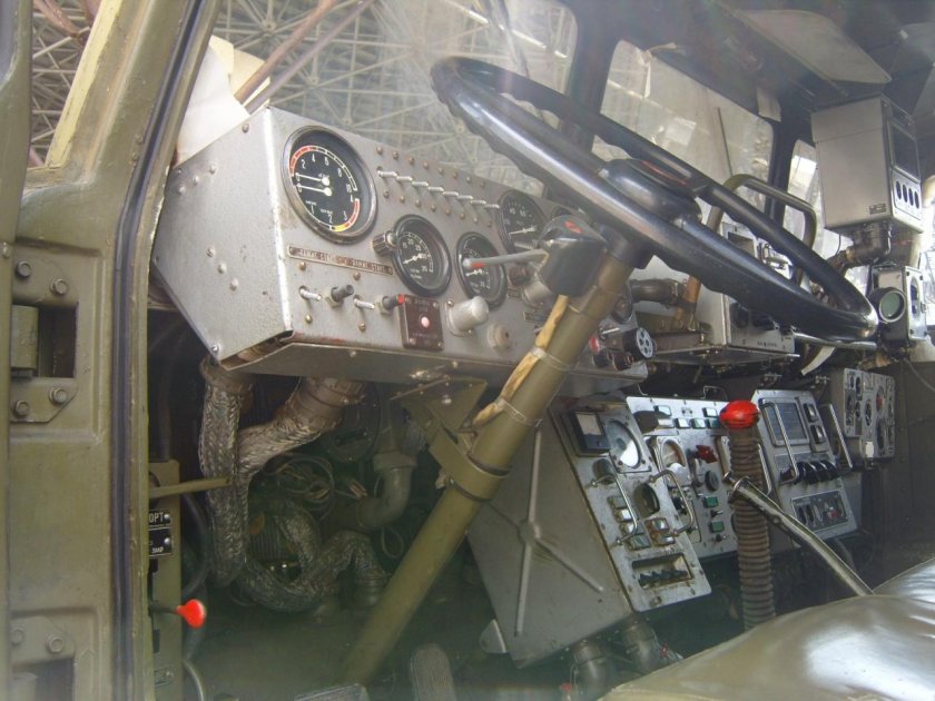 ЗИЛ 135 кабина