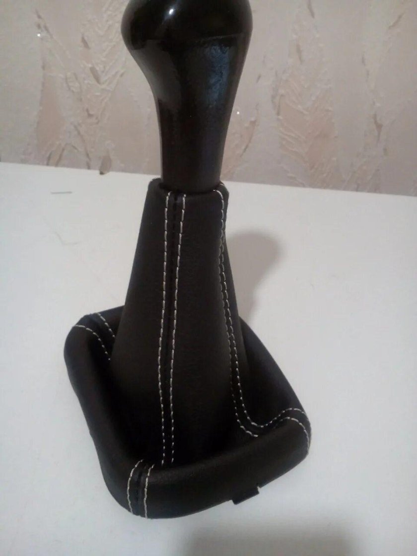 Чехол рычага КПП ВАЗ 2114