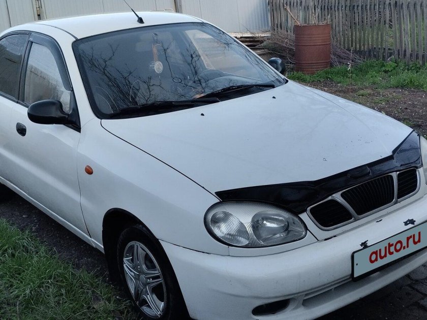 Chevrolet lanos белый 2008