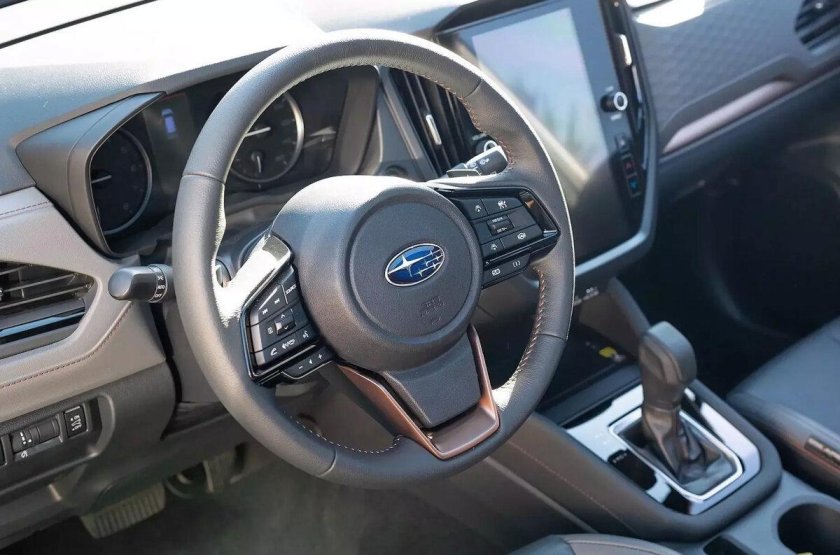 Субару Форестер 2025