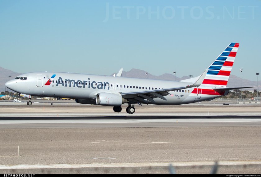 American airlines boeing 737