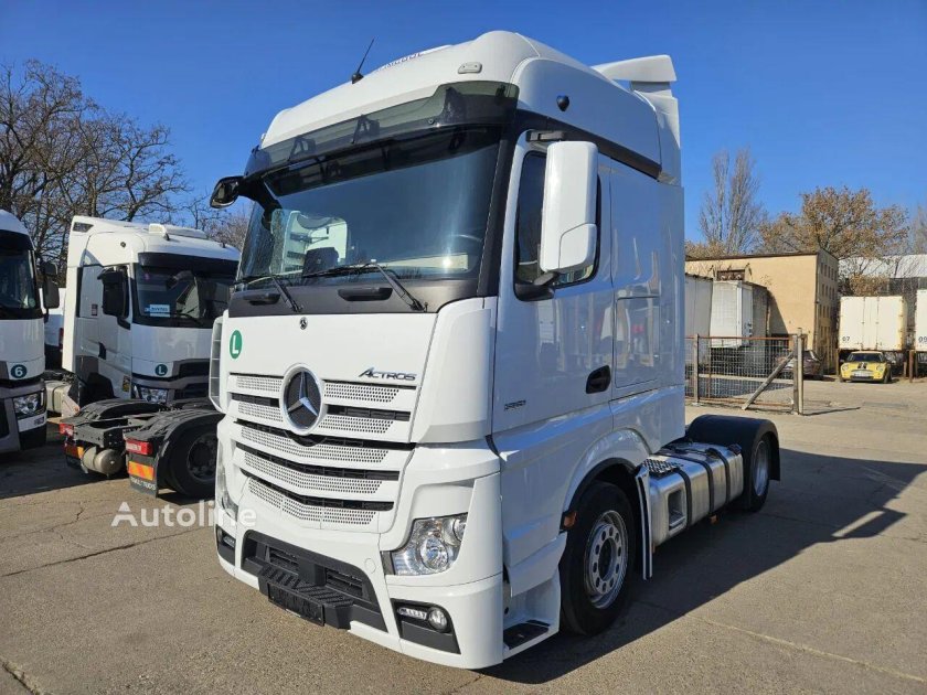 Мерседес бенц актрос