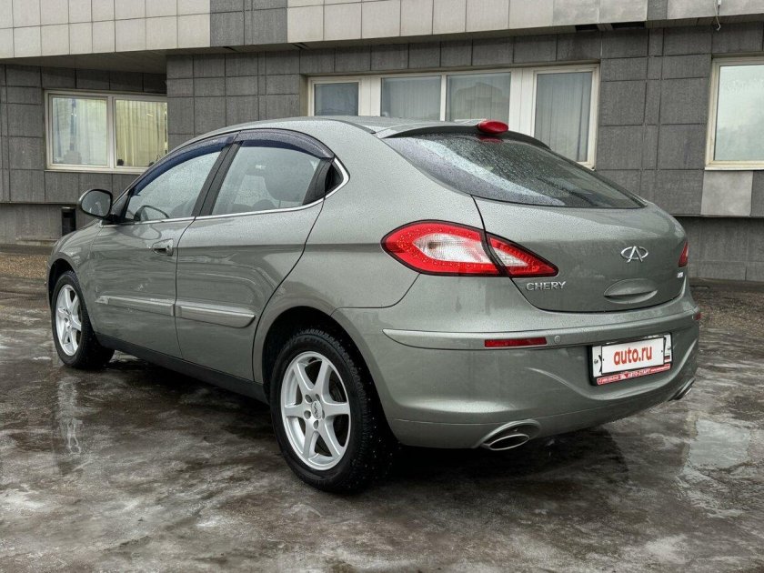 Chery m 11 a 3
