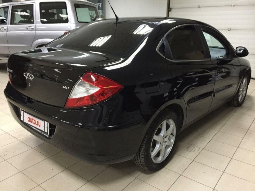 Чери м11 хэтчбек чёрный