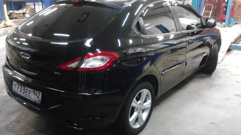 Чери м11 хэтчбек чёрный