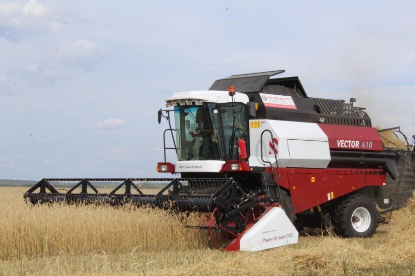 Зерноуборочный комбайн Nova 340