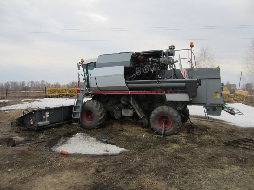 Комбайн РСМ-101 вектор-410