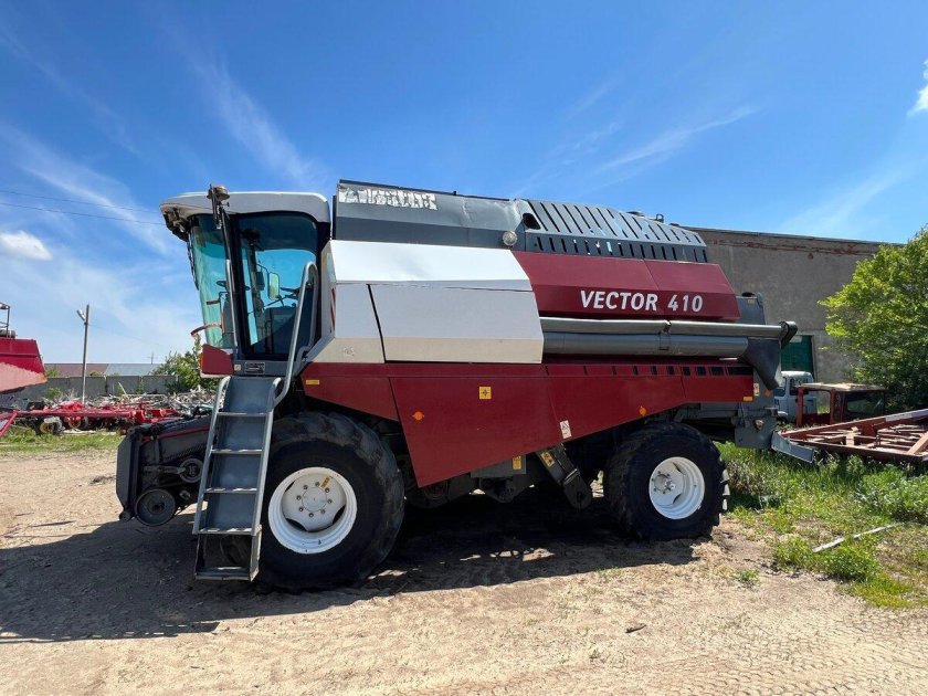 Комбайн ростсельмаш вектор 410
