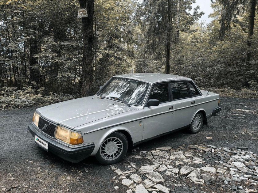 Volvo 240 gl